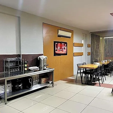 Otel Madi